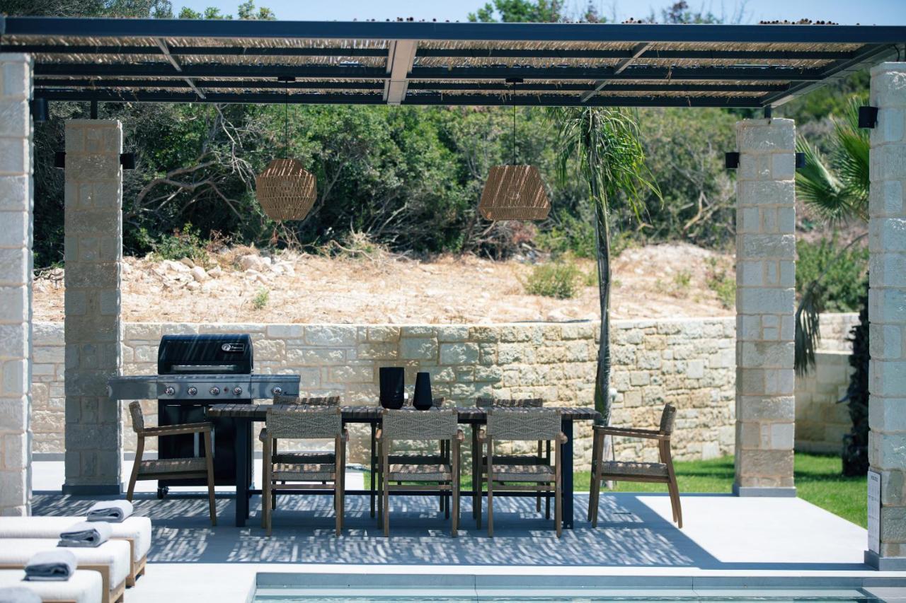 Ikritis Villas Chorafakia Exterior photo